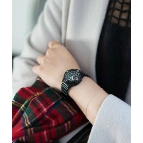 Casio ZEGAREK DAMSKI CASIO LRW-200H 1BV (zd557b) + BOX