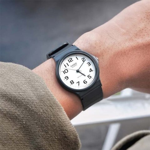 Casio ZEGAREK UNISEX CASIO MQ-24-7B + BOX