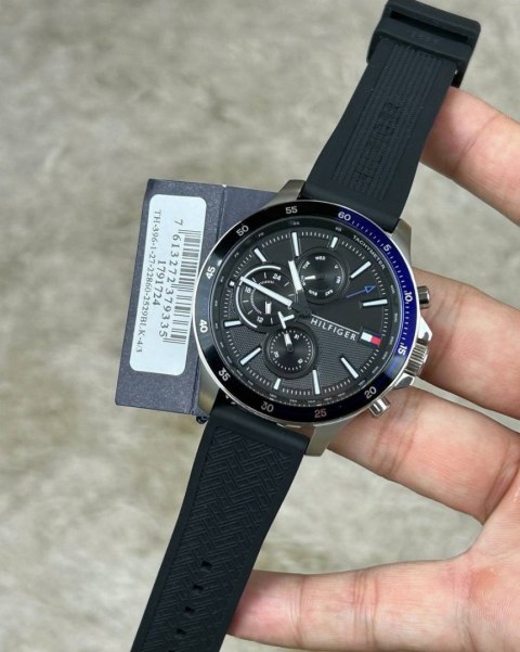 Tommy Hilfiger ZEGAREK MĘSKI TOMMY HILFIGER 1791724 BANK (zf023d)