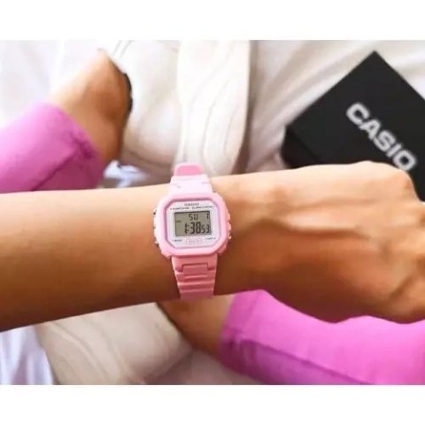 Casio ZEGAREK DZIECIĘCY CASIO LA-20WH-4A1 + BOX