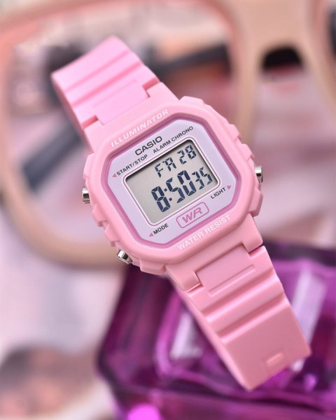 Casio ZEGAREK DZIECIĘCY CASIO LA-20WH-4A1 + BOX