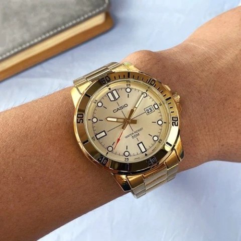 Casio ZEGAREK MĘSKI CASIO MTP-VD01G-9E (zd185d) + BOX