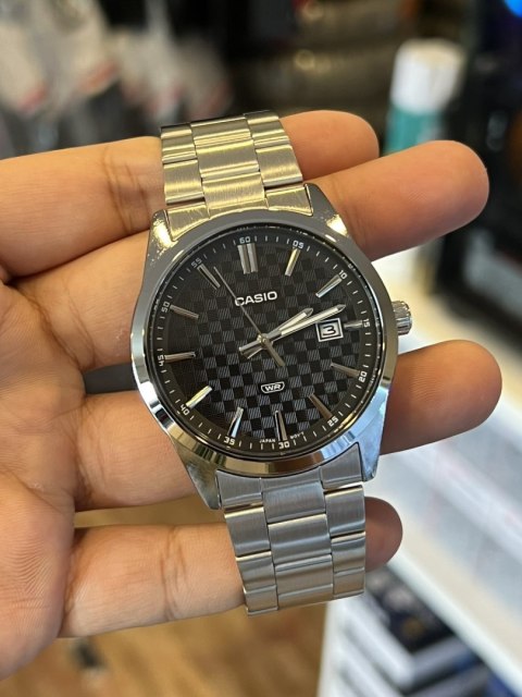 Casio ZEGAREK MĘSKI CASIO MTP-VD03D-1A + BOX
