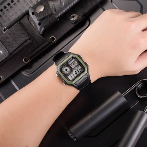 Casio ZEGAREK MĘSKI CASIO Sports AE-1200WHB-1B + BOX (zd146d)