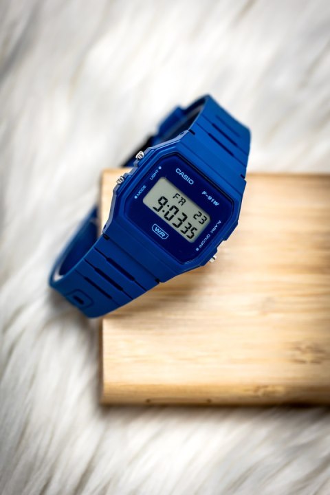 Casio ZEGAREK MĘSKI CASIO F-91WB-2A1DF + BOX
