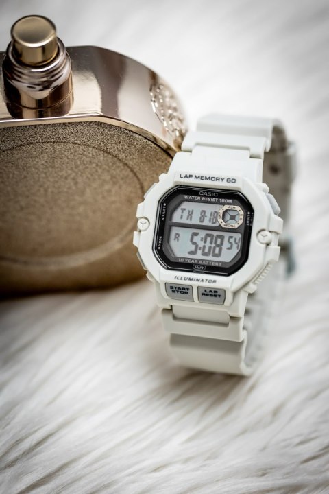 Casio ZEGAREK MĘSKI CASIO Sports WS-1400H-8A + BOX (zd271d)