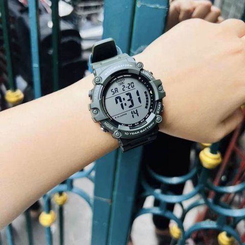 Casio ZEGAREK MĘSKI CASIO SPORT ILLUMINATOR AE-1500WHX-3A + BOX