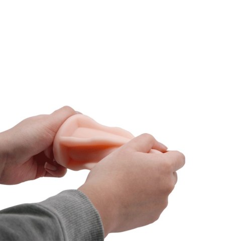 PRETTY LOVE MASTURBATOR PRETTY LOVE MOUTH