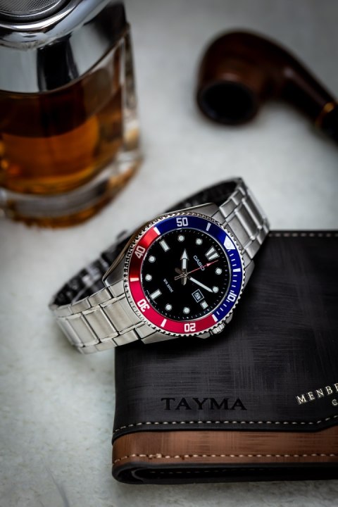 Casio Zegarek Męski Casio MDV-107D-1A3 + BOX