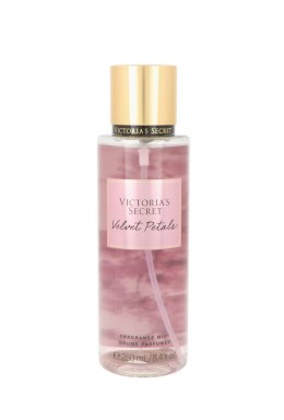Victoria`s Secret Velvet Petals Body Mist 250ml