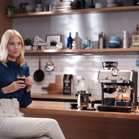 Ekspres ciśnieniowy DeLonghi EC9155.MB