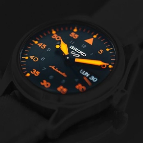 Seiko ZEGAREK MĘSKI SEIKO SRPH33K1+ BOX