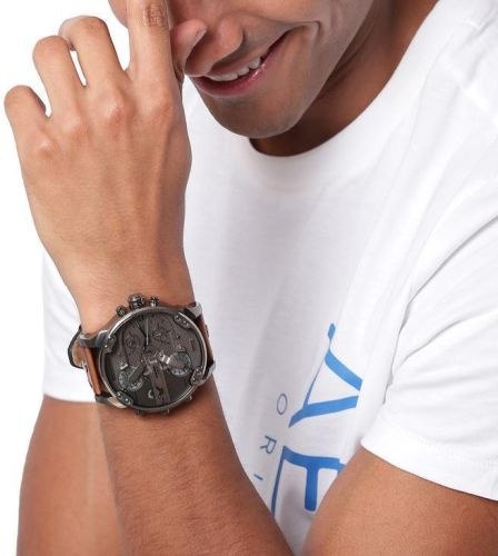 Diesel ZEGAREK MĘSKI DIESEL DZ7413 MR. DADDY 2.0 + BOX