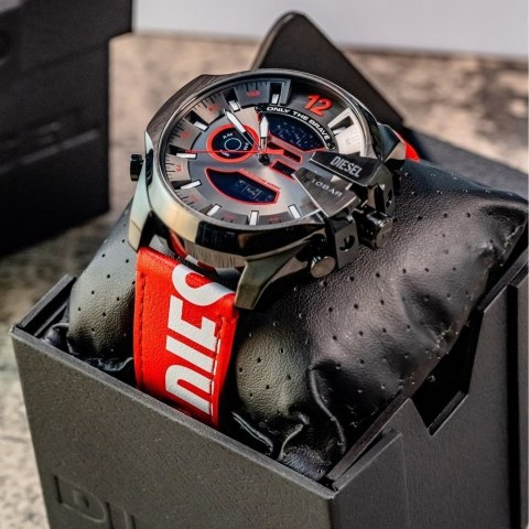 Diesel ZEGAREK MĘSKI DIESEL MEGA CHIEF MULTIFUNCTION DZ4647 + BOX